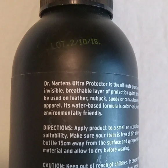 Dr. Martens ultra protector 5.1fl. oz. Spray - Picture 6 of 6